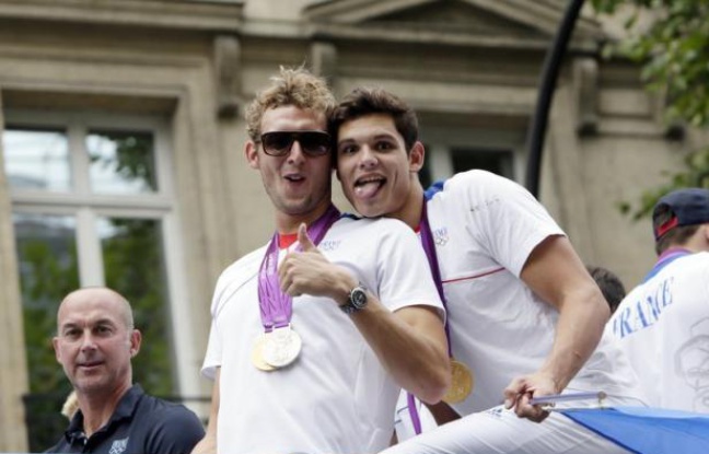 Les champions olympiques Florent Manaudou, Yannick Agnel et Camille Muffat joueront la carte d'un nouveau circuit de trois étapes en grand bassin, la "Golden Lanes, disputée début 2013 et dotée de 90.000 euros de primes, un bonus jusque-là inédit en France. Les champions olympiques Florent Manaudou, Yannick Agnel et Camille Muffat joueront la carte d'un nouveau circuit de trois étapes en grand bassin, la "Golden Lanes, disputée début 2013 et dotée de 90.000 euros de primes, un bonus jusque-là inédit en France.