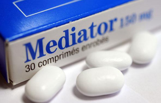 Une boîte de Mediator, médicament retiré de la vente en novembre 2009 et soupçonné d'avoir causé au moins 500 morts en France. Une boîte de Mediator, médicament retiré de la vente en novembre 2009 et soupçonné d'avoir causé au moins 500 morts en France.