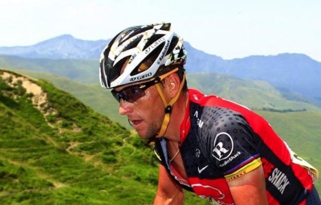 Le comité directeur de l'Union cycliste internationale (UCI) a approuvé l'idée d'un audit indépendant pour étudier le rôle joué par sa direction dans l'affaire Armstrong, a annoncé jeudi soir la fédération. Le comité directeur de l'Union cycliste internationale (UCI) a approuvé l'idée d'un audit indépendant pour étudier le rôle joué par sa direction dans l'affaire Armstrong, a annoncé jeudi soir la fédération.
