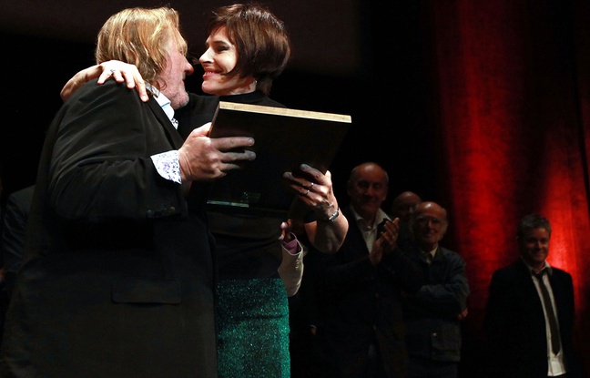 Gérard Depardieu et Fanny Ardant lors du festival Lumières à Lyon en octobre 2011 Gérard Depardieu et Fanny Ardant lors du festival Lumières à Lyon en octobre 2011