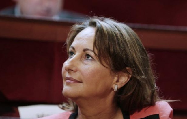 Ségolène Royal déclare n'avoir "rien demandé" pour obtenir de nouvelles fonctions, tout en indiquant "imaginer" qu'on lui en proposerait un jour. Ségolène Royal déclare n'avoir "rien demandé" pour obtenir de nouvelles fonctions, tout en indiquant "imaginer" qu'on lui en proposerait un jour.