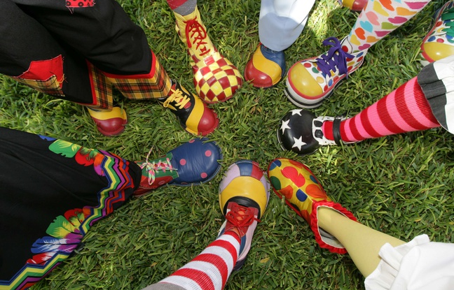 Nombreux pieds de clowns Nombreux pieds de clowns
