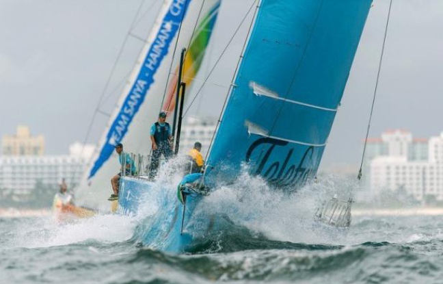 Le leader espagnol du classement général de la Volvo Ocean Race, Telefonica, a pris jeudi la tête dans la 7e étape Miami (Etats-Unis) - Lisbonne, les six voiliers ayant mis du nord dans leur route pour éviter une vaste zone sans vent au milieu de l'Atlantique. Le leader espagnol du classement général de la Volvo Ocean Race, Telefonica, a pris jeudi la tête dans la 7e étape Miami (Etats-Unis) - Lisbonne, les six voiliers ayant mis du nord dans leur route pour éviter une vaste zone sans vent au milieu de l'Atlantique.