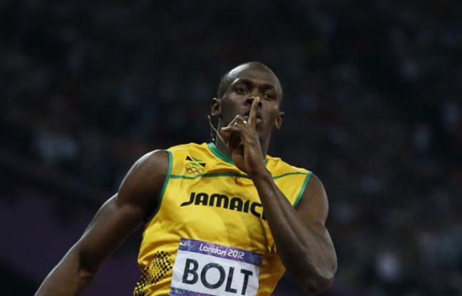 Usain Bolt remporte le 200m aux JO de Londres, le 9 août 2012. Usain Bolt remporte le 200m aux JO de Londres, le 9 août 2012.