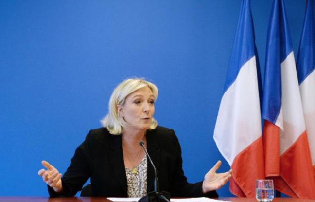 La présidente du FN Marine Le Pen s'exprime lors d'une conférence de presse le 25 mars 2014 à Nanterre La présidente du FN Marine Le Pen s'exprime lors d'une conférence de presse le 25 mars 2014 à Nanterre