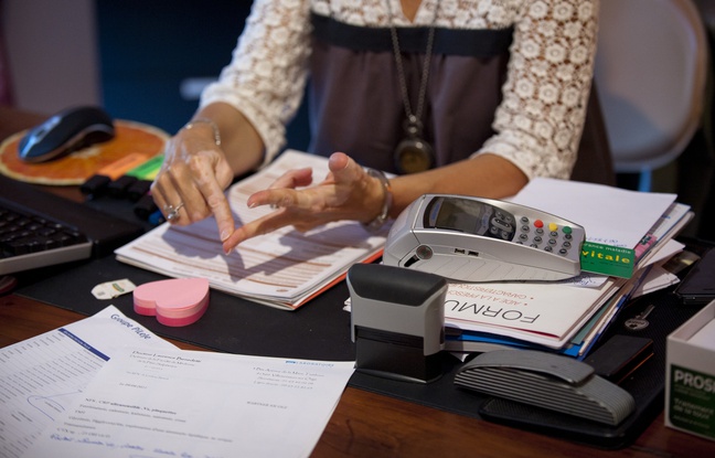 Complémentaires santé obligatoires en entreprise: inquiétude des Alsaciens-Mosellans (Illustration) Complémentaires santé obligatoires en entreprise: inquiétude des Alsaciens-Mosellans (Illustration)
