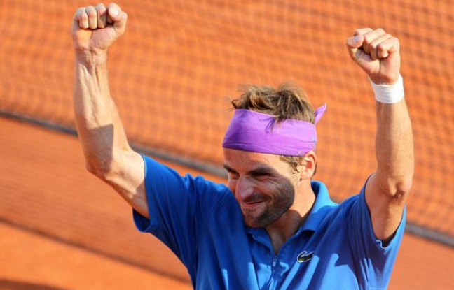 Le Français Arnaud Clément, le 28 mai 2012, à Roland-Garros. Le Français Arnaud Clément, le 28 mai 2012, à Roland-Garros.