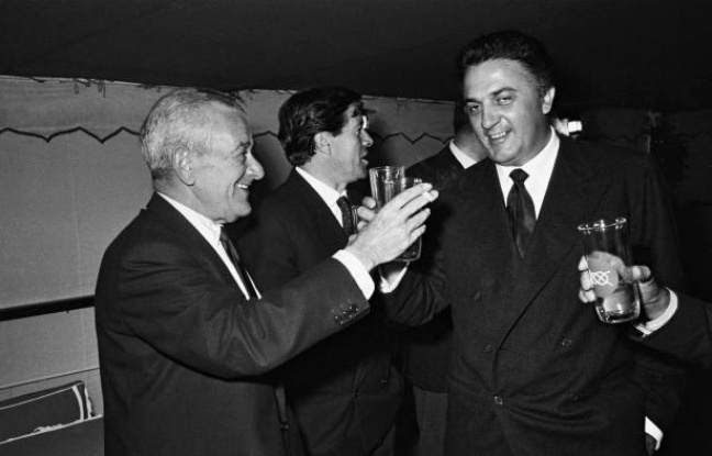 Les réalisateurs William Wyler et Frédérico Fellini au festival de Cannes 1960. Depuis les hommes sont toujours aussi omniprésents dans la sélection du festival de cinéma. Les réalisateurs William Wyler et Frédérico Fellini au festival de Cannes 1960. Depuis les hommes sont toujours aussi omniprésents dans la sélection du festival de cinéma.