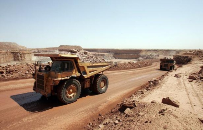 Le tribunal des affaires de Sécurité sociale (TASS) de Melun a condamné Areva vendredi pour la mort par cancer du poumon d'un ex-salarié d'une mine d'uranium du groupe français au Niger, a annoncé l'avocat de la famille de la victime. Le tribunal des affaires de Sécurité sociale (TASS) de Melun a condamné Areva vendredi pour la mort par cancer du poumon d'un ex-salarié d'une mine d'uranium du groupe français au Niger, a annoncé l'avocat de la famille de la victime.