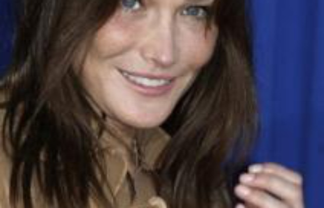 Carla Bruni-Sarkozy, dont l'album "Comme si de rien n'était" sort le 11 juillet, sera l'invitée de Michel Drucker dans l'émission "Vivement dimanche" sur France 2 le 7 septembre, a annoncé vendredi l'animateur à l'AFP, précisant qu'elle chanterait sur son plateau. Carla Bruni-Sarkozy, dont l'album "Comme si de rien n'était" sort le 11 juillet, sera l'invitée de Michel Drucker dans l'émission "Vivement dimanche" sur France 2 le 7 septembre, a annoncé vendredi l'animateur à l'AFP, précisant qu'elle chanterait sur son plateau.