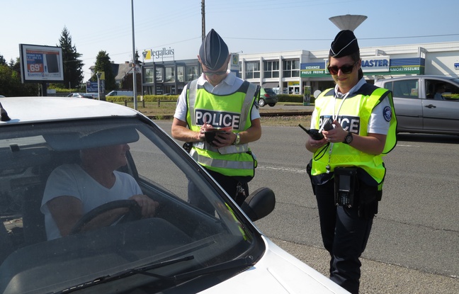 Un contrôle de police. (Illustration) Un contrôle de police. (Illustration)