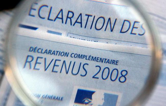 Impôts: déclaration de revenus Impôts: déclaration de revenus