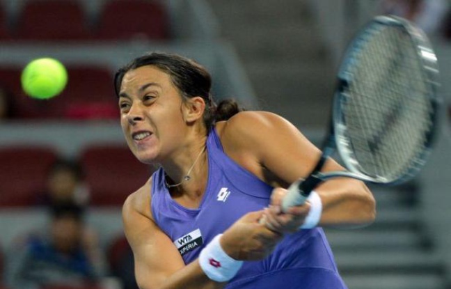 La Française Marion Bartoli, tête de série N.9 et 10e joueuse mondiale, s'est qualifiée mercredi pour les quarts de finale du tournoi WTA sur dur de Pékin, en battant au 3e tour l'Allemande Julia Georges, 21e mondiale, 6-3, 7-6 (7/2). La Française Marion Bartoli, tête de série N.9 et 10e joueuse mondiale, s'est qualifiée mercredi pour les quarts de finale du tournoi WTA sur dur de Pékin, en battant au 3e tour l'Allemande Julia Georges, 21e mondiale, 6-3, 7-6 (7/2).
