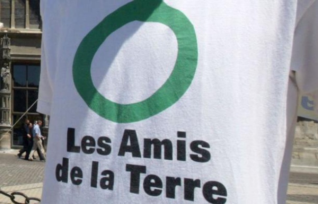 Les Amis de la Terre ont annoncé jeudi, après Greenpeace, renoncer à leur tour à participer au débat national sur la transition énergétique, qui doit s'ouvrir la semaine prochaine et durer plusieurs mois, en raison notamment de la composition du comité de pilotage. Les Amis de la Terre ont annoncé jeudi, après Greenpeace, renoncer à leur tour à participer au débat national sur la transition énergétique, qui doit s'ouvrir la semaine prochaine et durer plusieurs mois, en raison notamment de la composition du comité de pilotage.