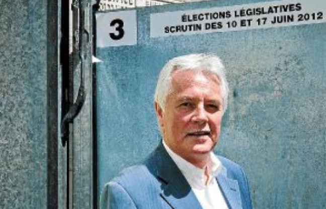 L'ex-patron de la CGT Cheminots se présente sous l'étiquette Front de gauche. L'ex-patron de la CGT Cheminots se présente sous l'étiquette Front de gauche.