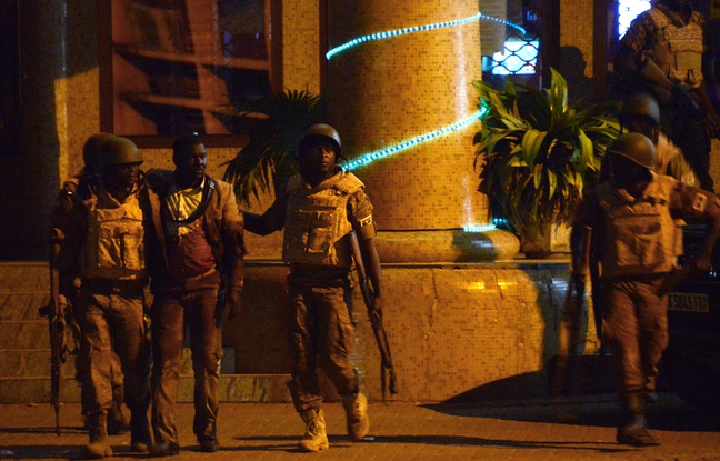 Une attaque terroriste revendiquée par Aqmi a eu lieu à Ouagadougou, au Burkina Faso, le 15 janvier 2016. Une attaque terroriste revendiquée par Aqmi a eu lieu à Ouagadougou, au Burkina Faso, le 15 janvier 2016.