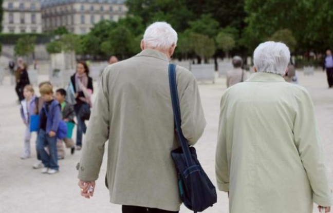 648x415_couple-personnes-agees-marche-ja