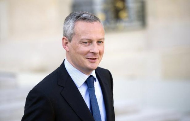 L'ancien ministre de l'Agriculture Bruno Le Maire annonce dans un entretien au Figaro à paraître lundi qu'il sera bien candidat à la présidence de l'UMP, assurant avoir dépassé le millier de parrainages, dont il avait fait une condition de son entrée en campagne. L'ancien ministre de l'Agriculture Bruno Le Maire annonce dans un entretien au Figaro à paraître lundi qu'il sera bien candidat à la présidence de l'UMP, assurant avoir dépassé le millier de parrainages, dont il avait fait une condition de son entrée en campagne.