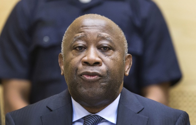 L'ancien président de la Côte d'Ivoire, Laurent Gbagbo, le 19 février 2013, lors d'une audience préliminaire devant la Cour pénale internationale. L'ancien président de la Côte d'Ivoire, Laurent Gbagbo, le 19 février 2013, lors d'une audience préliminaire devant la Cour pénale internationale.