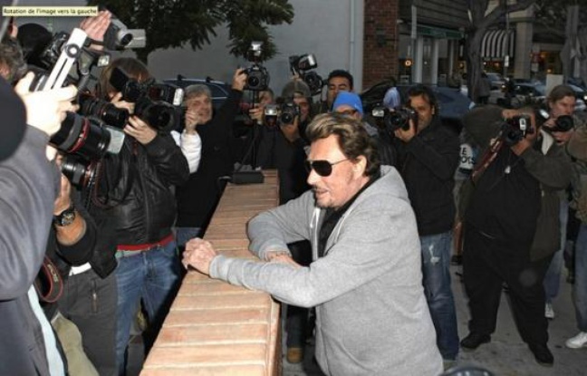Johnny Hallyday le 5 décembre 2009 à Los Angeles Johnny Hallyday le 5 décembre 2009 à Los Angeles