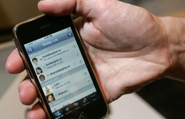 Un iPhone lors d’une présentation officielle, à Las Vegas, le 5 janvier 2010.
Un iPhone lors d’une présentation officielle, à Las Vegas,
le 5 janvier 2010. Un iPhone lors d’une présentation officielle, à Las Vegas, le 5 janvier 2010.
Un iPhone lors d’une présentation officielle, à Las Vegas,
le 5 janvier 2010.