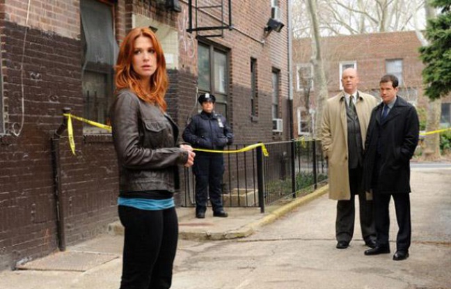 Image de la série américaine «Unforgettable». Image de la série américaine «Unforgettable».