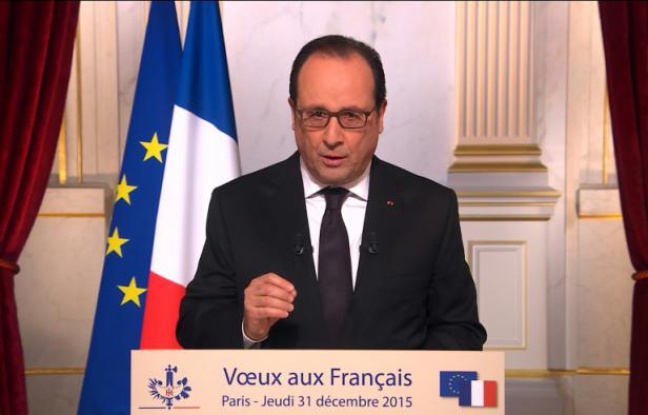 Capture d'écran de l'allocution télévisée de François Hollande présentant ses voeux pour 2016, le 31 décembre 2015 à l'Elysée à Paris Capture d'écran de l'allocution télévisée de François Hollande présentant ses voeux pour 2016, le 31 décembre 2015 à l'Elysée à Paris