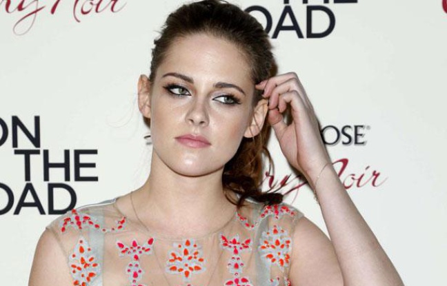 Kristen Stewart à New York le 12 décembre 2012 pour l'avant première du film On The Road. Kristen Stewart à New York le 12 décembre 2012 pour l'avant première du film On The Road.