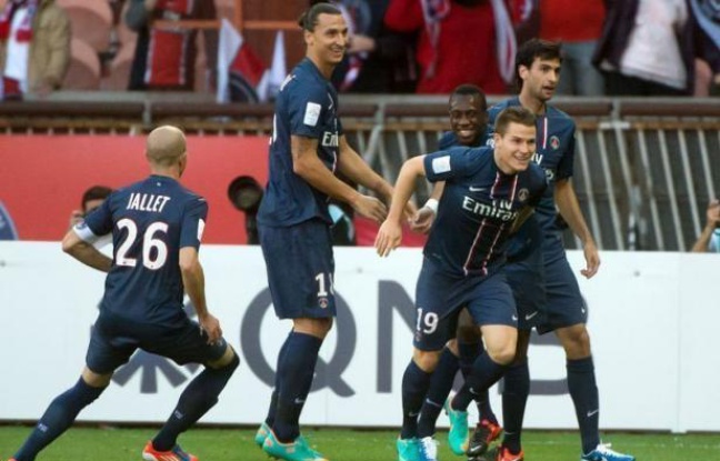 A une semaine du clasico contre le leader marseillais, le PSG n'a pas baissé de rythme et a obtenu son 4e succès d'affilée en L1 face à Sochaux (2-0), samedi lors de la 7e journée, alors que Montpellier, le champion de France, s'est rassuré en s'imposant à Nancy (2-0). A une semaine du clasico contre le leader marseillais, le PSG n'a pas baissé de rythme et a obtenu son 4e succès d'affilée en L1 face à Sochaux (2-0), samedi lors de la 7e journée, alors que Montpellier, le champion de France, s'est rassuré en s'imposant à Nancy (2-0).