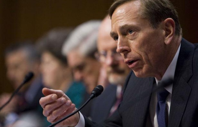 David Petraeus, patron de la CIA démissionnaire (photo prise le 31 janvier 2012). David Petraeus, patron de la CIA démissionnaire (photo prise le 31 janvier 2012).