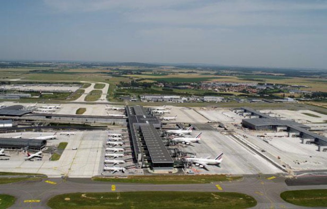 Illustration de l'aéroport international Paris-Charles de Gaulle. Illustration de l'aéroport international Paris-Charles de Gaulle.
