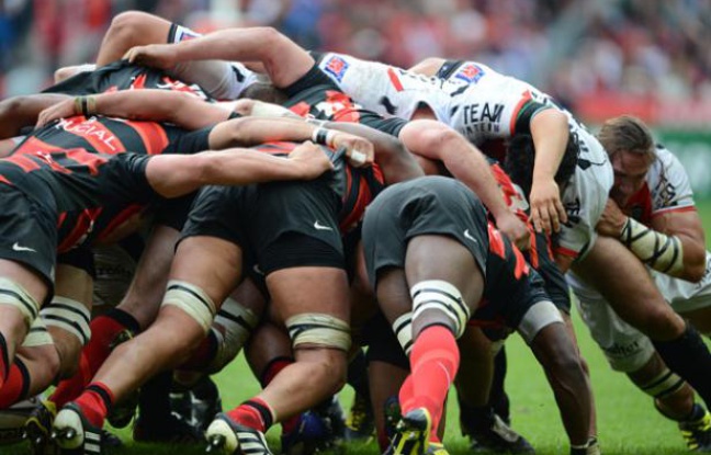 le pack des avants toulousains était plus fort que celui de Toulon lors de la finale du Top 14 jouée au Stade de France le 9 juin 2012. le pack des avants toulousains était plus fort que celui de Toulon lors de la finale du Top 14 jouée au Stade de France le 9 juin 2012.