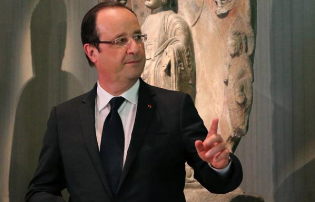 François Hollande en visite au musée Nezu de Tokyo (Japon), le 7 juin 2013. François Hollande en visite au musée Nezu de Tokyo (Japon), le 7 juin 2013.