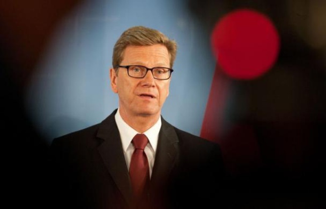 Le ministre allemand des Affaires étrangères, Guido Westerwelle, rejette toute éventualité d'une renégociation du programme d'austérité budgétaire grecque, dans un entretien paru samedi. Le ministre allemand des Affaires étrangères, Guido Westerwelle, rejette toute éventualité d'une renégociation du programme d'austérité budgétaire grecque, dans un entretien paru samedi.