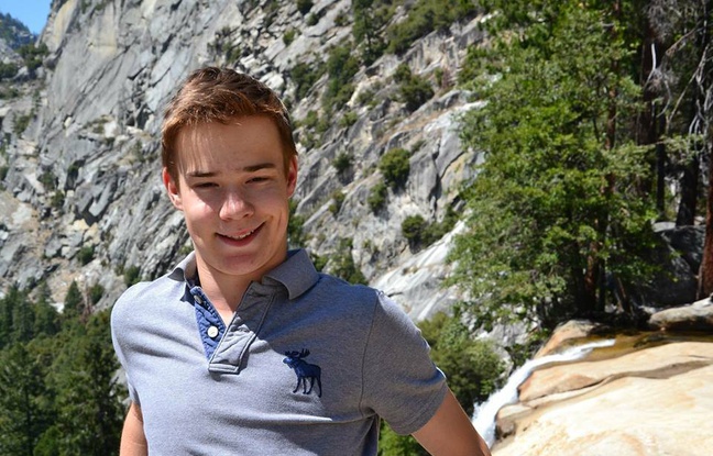 Léopold Hecht avait 20 ans. Léopold Hecht avait 20 ans.