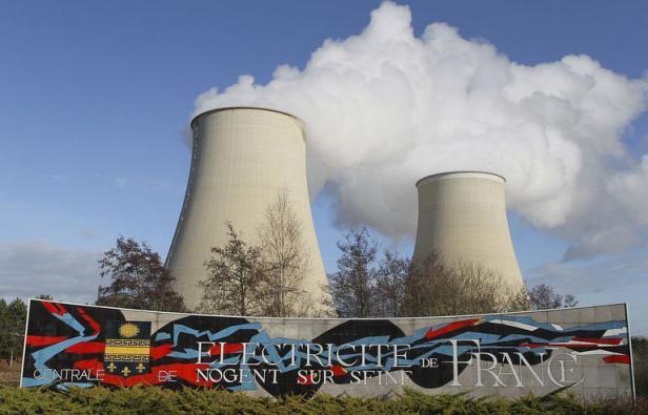 Après une nuit en garde à vue, neuf militants de Greenpeace, interpellés lundi pour une intrusion dans la centrale nucléaire de Nogent-sur-Seine (Aube), ont été déférés mardi au parquet de Troyes, selon lequel ils seront convoqués devant le tribunal correctionnel le 20 janvier 2012. Après une nuit en garde à vue, neuf militants de Greenpeace, interpellés lundi pour une intrusion dans la centrale nucléaire de Nogent-sur-Seine (Aube), ont été déférés mardi au parquet de Troyes, selon lequel ils seront convoqués devant le tribunal correctionnel le 20 janvier 2012.