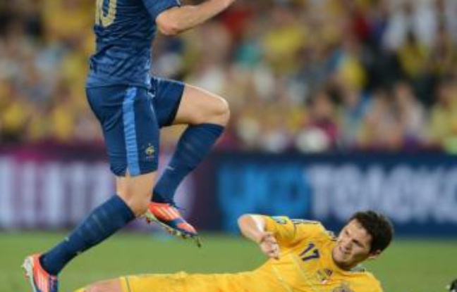Six ans après sa dernière victoire lors d'une phase finale, la France a brisé la malédiction en venant à bout de l'Ukraine (2-0), vendredi à Donetsk, et espère que ce succès va agir comme un déclic et constituer le signe tangible de son renouveau lors de cet Euro-2012 Six ans après sa dernière victoire lors d'une phase finale, la France a brisé la malédiction en venant à bout de l'Ukraine (2-0), vendredi à Donetsk, et espère que ce succès va agir comme un déclic et constituer le signe tangible de son renouveau lors de cet Euro-2012