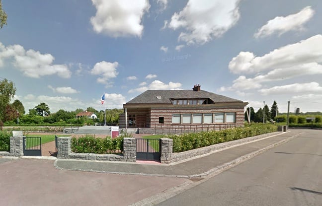Le mémorial d'Ascq, qui commémore le massacre de 86 français assassinés par les nazis en avril 1944. Le mémorial d'Ascq, qui commémore le massacre de 86 français assassinés par les nazis en avril 1944.