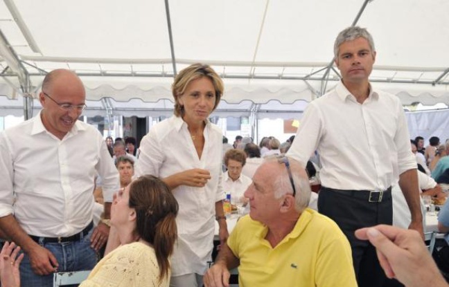 A trois mois de l'élection par l'UMP d'un nouveau leader, la quasi-totalité des ténors du parti, François Fillon excepté, s'est donné rendez-vous vendredi et samedi à Nice pour célébrer son ancien champion Nicolas Sarkozy, absent du rassemblement mais présent dans tous les esprits. A trois mois de l'élection par l'UMP d'un nouveau leader, la quasi-totalité des ténors du parti, François Fillon excepté, s'est donné rendez-vous vendredi et samedi à Nice pour célébrer son ancien champion Nicolas Sarkozy, absent du rassemblement mais présent dans tous les esprits.