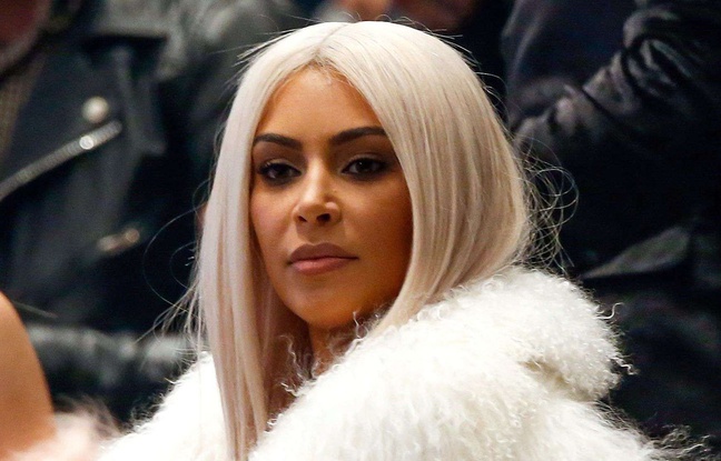 Kim Kardashian au Yeezy Show de son mari Kanye West à New York le 11 février 2016 Kim Kardashian au Yeezy Show de son mari Kanye West à New York le 11 février 2016