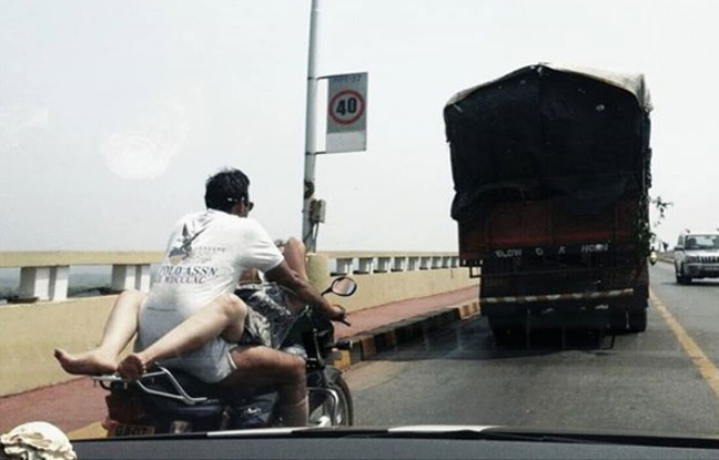 La «moto de l'amour», dans l'Etat de Goa, en Inde. La «moto de l'amour», dans l'Etat de Goa, en Inde.