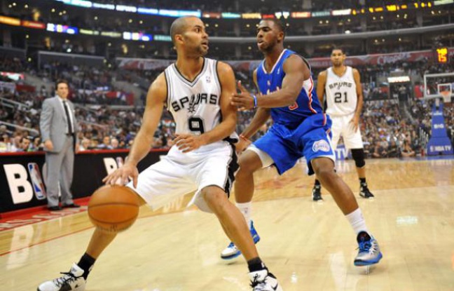 Tony Parker contre les Clippers de Chris Paul, le 7 novembre 2012 Tony Parker contre les Clippers de Chris Paul, le 7 novembre 2012
