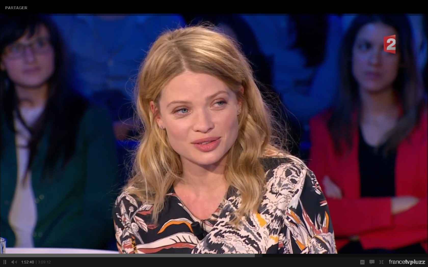 melanie thierry on est pas couche 171 on n est pas couch 233 187 m 233 lanie thierry exasp 233 r 233 e par le melanie thierry on est pas couche 171 on n est pas couch 233 187 m 233 lanie thierry exasp 233 r 233 e par le