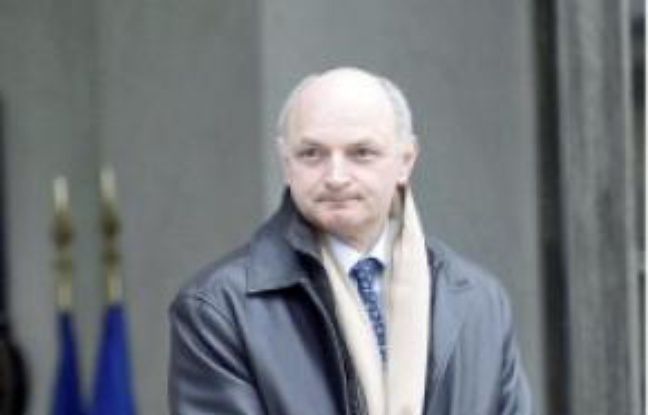 Migaud quitte l'Assemblée nationale. Migaud quitte l'Assemblée nationale.