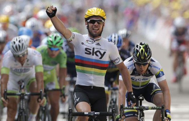 Mark Cavendish, vainqueur de la deuxième étape du Tour de France, à Tournai, le 2 juillet 2012. Mark Cavendish, vainqueur de la deuxième étape du Tour de France, à Tournai, le 2 juillet 2012.
