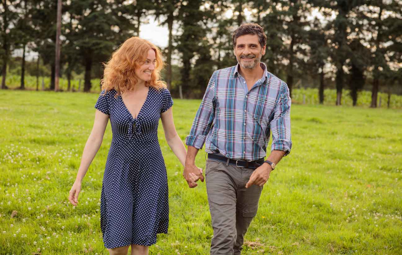 Le Mec De La Tombe D à Côté Telefilm
