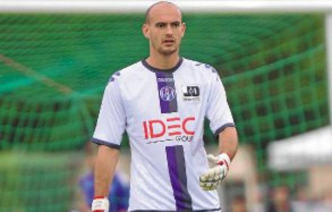 Riou, c'est un bilan famélique de 14 matchs lors des trois dernières saisons. Riou, c'est un bilan famélique de 14 matchs lors des trois dernières saisons.