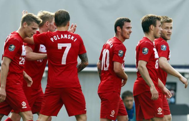 L'équipe de football de Pologne, à Klagenfurt en Autriche, le 26 mai 2012. L'équipe de football de Pologne, à Klagenfurt en Autriche, le 26 mai 2012.