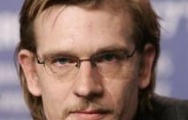 L'acteur Guillaume Depardieu a été condamné jeudi à deux mois de prison ferme par le tribunal correctionnel de Versailles, pour avoir conduit, en état d'ivresse un scooter, dans la nuit du 10 février, à Bougival (Yvelines). L'acteur Guillaume Depardieu a été condamné jeudi à deux mois de prison ferme par le tribunal correctionnel de Versailles, pour avoir conduit, en état d'ivresse un scooter, dans la nuit du 10 février, à Bougival (Yvelines).