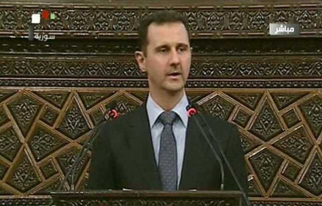 Le président syrien Bachar al-Assad, confronté à une insurrection populaire depuis plus de 15 mois, a affirmé dimanche que son pays faisait face à un plan "de destruction" en mettant de nouveau en cause "l'étranger". Le président syrien Bachar al-Assad, confronté à une insurrection populaire depuis plus de 15 mois, a affirmé dimanche que son pays faisait face à un plan "de destruction" en mettant de nouveau en cause "l'étranger".